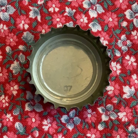 🌹 1.5 yards 52” x 43” of Peter Pan vintage fabric Red pink blue floral fabric - Picture 4 of 5